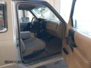 ✅ 1999 Ford Ranger XL • VIN: 1FTYR14VXXPB65561 • Лот: 43893653. Опубликован ранее на IAAI с пробегом 201 520 миль. Бесплатный доступ к архиву аукционных продаж из США и подробный отчёт об истории автомобиля на DreamBid. Изображение 5.