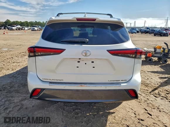 ✅ 2020 Toyota Highlander Limited • VIN: 5TDDZRBHXLS045902 • Lot: 92232035. Wystawiony na Copart z przebiegiem 37 630 mil. Bezpłatny archiwum sprzedaży aukcyjnych z USA i szczegółowy raport historii pojazdu na DreamBid. Zdjęcie 6.