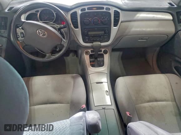 ✅ 2005 Toyota Highlander • VIN: JTEEP21A150083624 • Lot: 93328555. Listed on Copart with 285,397 mi. Free auction sales archive from the USA and detailed vehicle history report at DreamBid. Image 8.