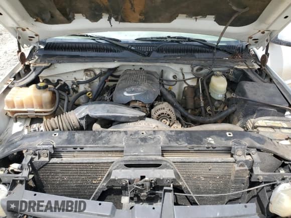 ✅ 2001 Chevrolet Silverado 2500HD LS • VIN: 1GCHK29U31E155516 • Lot: 69757755. Listed on Copart with 304,662 mi. Free auction sales archive from the USA and detailed vehicle history report at DreamBid. Image 11.