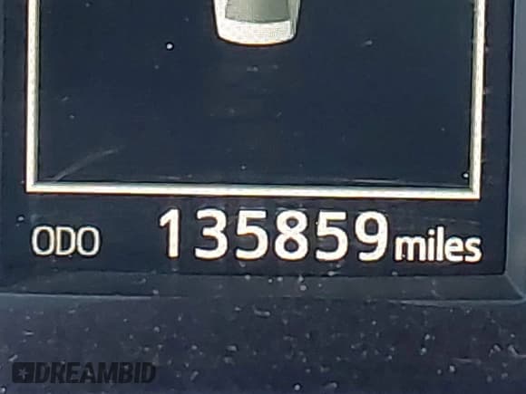 ✅ 2018 Toyota Corolla LE • VIN: 5YFBURHE6JP827476 • Lot: 43265766. Listed on IAAI with 135,859 mi. Free auction sales archive from the USA and detailed vehicle history report at DreamBid. Image 16.