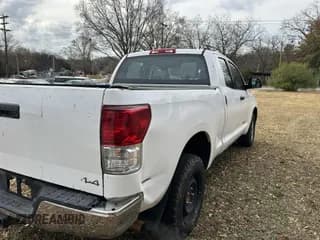 ✅ 2012 Toyota Tundra • VIN: 5TFUM5F1XCX033490 • Lot: 43810161. Listed on IAAI with 147,006 mi. Free auction sales archive from the USA and detailed vehicle history report at DreamBid. Image 4.