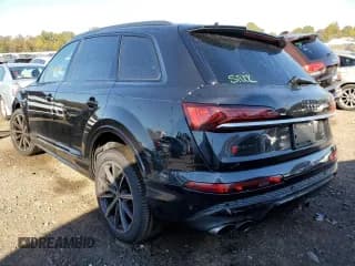 ✅ 2021 Audi SQ7 Prestige • VIN: WA1VWBF73MD036195 • Lot: 63855222. Listed on Copart with 15,461 mi. Free auction sales archive from the USA and detailed vehicle history report at DreamBid. Image 3.