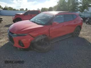 2021 Chevrolet Blazer RS z VIN 3GNKBKRS7MS517451, wystawiony jako Copart lot #69202205 z przebiegiem 58 087 mil mil oraz Szkoda całkowita • Salvage title. Historia ofert i sprzedaży dostępna na DreamBid. Obrazek 1.