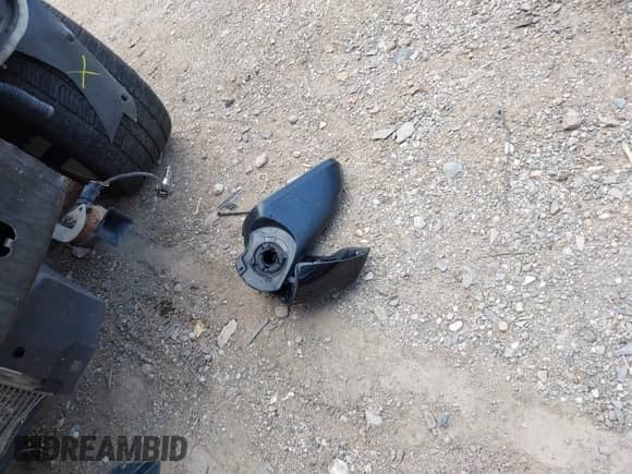 2020 Hyundai Veloster z VIN KMHT36AH0LU004909, wystawiony jako IAAI lot #42657127 z przebiegiem 86 557 mil mil oraz . Historia ofert i sprzedaży dostępna na DreamBid. Obrazek 11.