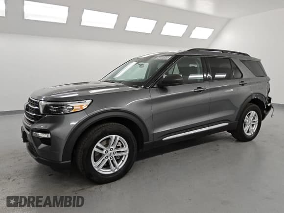 ✅ 2024 Ford Explorer XLT • VIN: 1FMSK8DHXRGA04929 • Lot: 58089255. Wystawiony na Copart z przebiegiem 31 290 mil. Bezpłatny archiwum sprzedaży aukcyjnych z USA i szczegółowy raport historii pojazdu na DreamBid. Zdjęcie 1.