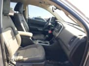 ✅ 2018 Chevrolet Colorado 4WD ZR2 • VIN: 1GCGTEEN9J1285719 • Лот: 42983123. Опубликован ранее на IAAI с пробегом 157 118 миль. Бесплатный доступ к архиву аукционных продаж из США и подробный отчёт об истории автомобиля на DreamBid. Изображение 5.