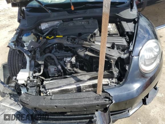 ✅ 2016 Volkswagen Beetle Wolfsburg Edition • VIN: 3VWF17AT8GM637442 • Lot: 55034595. Listed on Copart with 137,211 mi. Free auction sales archive from the USA and detailed vehicle history report at DreamBid. Image 11.