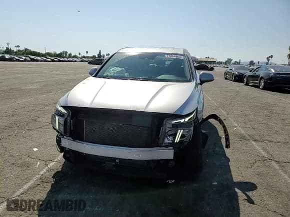 ✅ 2023 Hyundai Santa Fe SE • VIN: 5NMS14AJ4PH505800 • Lot: 71064905. Wystawiony na Copart z przebiegiem 26 764 mil. Bezpłatny archiwum sprzedaży aukcyjnych z USA i szczegółowy raport historii pojazdu na DreamBid. Zdjęcie 14.