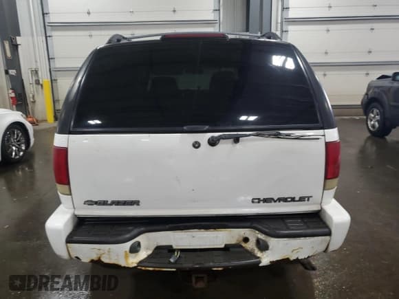 ✅ 2002 Chevrolet Blazer LS • VIN: 1GNDT13W52K178189 • Lot: 58967695. Wystawiony na Copart z przebiegiem 237 144 mil. Bezpłatny archiwum sprzedaży aukcyjnych z USA i szczegółowy raport historii pojazdu na DreamBid. Zdjęcie 6.