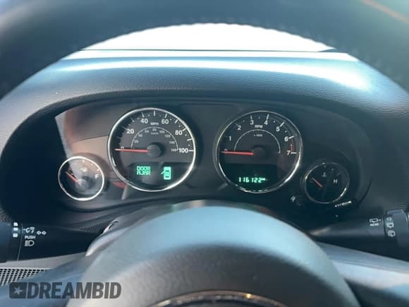 ✅ 2018 Jeep Wrangler Unlimited Freedom • VIN: 1C4BJWDG4JL901095 • Lot: 92758135. Listed on Copart with 116,123 mi. Free auction sales archive from the USA and detailed vehicle history report at DreamBid. Image 8.