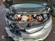 ✅ 2017 Chevrolet Bolt EV Premier • VIN: 1G1FX6S04H4180862 • Lot: 89040785. Wystawiony na Copart z przebiegiem 30 193 mil. Bezpłatny archiwum sprzedaży aukcyjnych z USA i szczegółowy raport historii pojazdu na DreamBid. Zdjęcie 13.