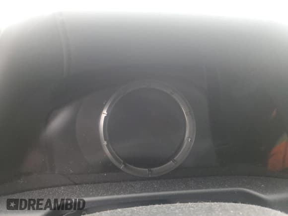 ✅ 2019 Lexus ES 350 Luxury • VIN: 58ABZ1B1XKU010822 • Лот: 85130235. Опубликован ранее на Copart с пробегом Не указан. Бесплатный доступ к архиву аукционных продаж из США и подробный отчёт об истории автомобиля на DreamBid. Изображение 9.