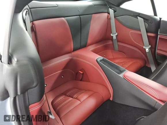 ✅ 2023 Ferrari Portofino • VIN: ZFF02RPA8P0289833 • Lot: 43292535. Listed on Copart with 4,098 mi. Free auction sales archive from the USA and detailed vehicle history report at DreamBid. Image 10.