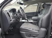 ✅ 2009 Dodge 1500 Laramie • VIN: 1D3HV13T89S705721 • Lot: 83026744. Wystawiony na Copart z przebiegiem Nie podano. Bezpłatny archiwum sprzedaży aukcyjnych z USA i szczegółowy raport historii pojazdu na DreamBid. Zdjęcie 7.