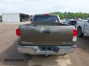 ✅ 2010 Toyota Tundra • VIN: 5TFUW5F1XAX117753 • Lot: 42066624. Wystawiony na IAAI z przebiegiem 139 079 mil. Bezpłatny archiwum sprzedaży aukcyjnych z USA i szczegółowy raport historii pojazdu na DreamBid. Zdjęcie 16.