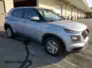 2021 Hyundai Venue SE с VIN KMHRB8A32MU114052, выставлен на аукционе Copart как лот 79613134 с пробегом 120 492 миль миль и Чистый • Clean title. История ставок и продаж доступна на DreamBid. Изображение 4.