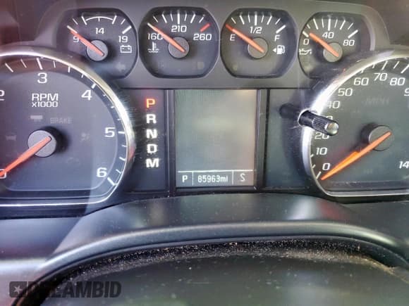 ✅ 2016 Chevrolet Silverado 1500 Custom • VIN: 1GCRCPEH6GZ411611 • Лот: 61354705. Опубликован ранее на Copart с пробегом 85 963 миль. Бесплатный доступ к архиву аукционных продаж из США и подробный отчёт об истории автомобиля на DreamBid. Изображение 9.