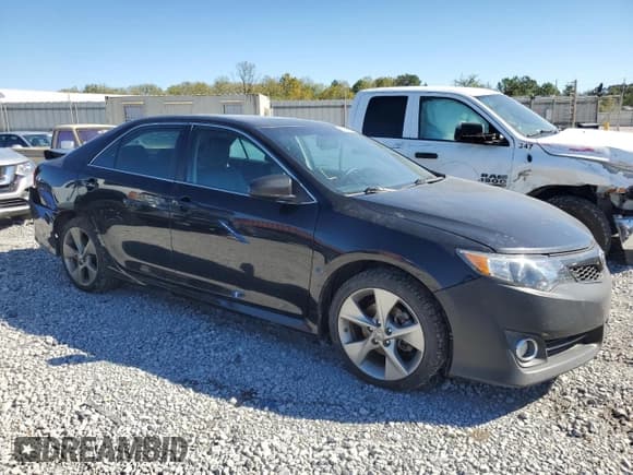 ✅ 2014 Toyota Camry LE • VIN: 4T1BF1FK0EU310814 • Лот: 89619395. Опубликован ранее на Copart с пробегом 161 251 миль. Бесплатный доступ к архиву аукционных продаж из США и подробный отчёт об истории автомобиля на DreamBid. Изображение 4.