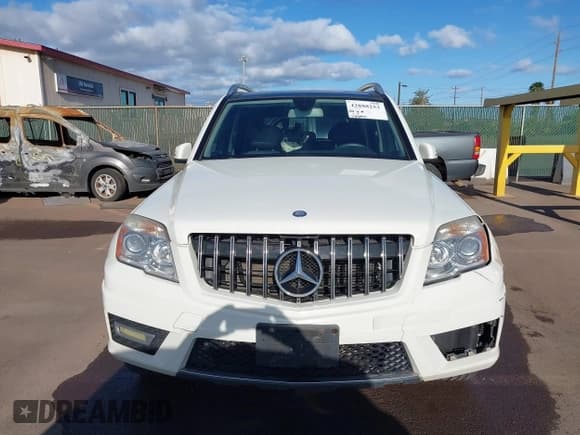 ✅ 2011 Mercedes-Benz GLK 350 • VIN: WDCGG5GB3BF534456 • Lot: 42888253. Listed on IAAI with 110,649 mi. Free auction sales archive from the USA and detailed vehicle history report at DreamBid. Image 13.