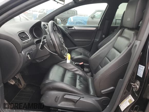 ✅ 2012 Volkswagen Golf R w/Sunroof & Navi • VIN: WVWPF7AJ0CW345396 • Lot: 88099965. Wystawiony na Copart z przebiegiem 155 968 mil. Bezpłatny archiwum sprzedaży aukcyjnych z USA i szczegółowy raport historii pojazdu na DreamBid. Zdjęcie 7.