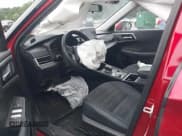 ✅ 2024 Mitsubishi Outlander SE • VIN: JA4J3VA82RZ042816 • Lot: 42909787. Wystawiony na IAAI z przebiegiem 42 227 mil. Bezpłatny archiwum sprzedaży aukcyjnych z USA i szczegółowy raport historii pojazdu na DreamBid. Zdjęcie 5.