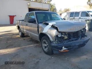 ✅ 2002 Chevrolet S-10 Fleet • VIN: 1GCCS195728191237 • Лот: 38286556. Опубликован ранее на IAAI с пробегом Не указан. Бесплатный доступ к архиву аукционных продаж из США и подробный отчёт об истории автомобиля на DreamBid. Изображение 1.