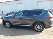 ✅ 2020 Hyundai Santa Fe SE • VIN: 5NMS23ADXLH260755 • Lot: 43335057. Wystawiony na IAAI z przebiegiem 150 088 mil. Bezpłatny archiwum sprzedaży aukcyjnych z USA i szczegółowy raport historii pojazdu na DreamBid. Zdjęcie 14.