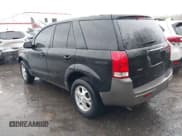 ✅ 2004 Saturn VUE • VIN: 5GZCZ23D24S881676 • Lot: 42016714. Wystawiony na IAAI z przebiegiem 78 902 mil. Bezpłatny archiwum sprzedaży aukcyjnych z USA i szczegółowy raport historii pojazdu na DreamBid. Zdjęcie 3.