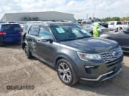 ✅ 2018 Ford Explorer Platinum • VIN: 1FM5K8HT4JGA14095 • Lot: 43412751. Wystawiony na IAAI z przebiegiem 101 729 mil. Bezpłatny archiwum sprzedaży aukcyjnych z USA i szczegółowy raport historii pojazdu na DreamBid. Zdjęcie 1.