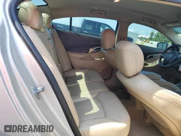 ✅ 2013 Buick LaCrosse • VIN: 1G4G55E31DF233125 • Lot: 55670155. Wystawiony na Copart z przebiegiem 127 204 mil. Bezpłatny archiwum sprzedaży aukcyjnych z USA i szczegółowy raport historii pojazdu na DreamBid. Zdjęcie 10.