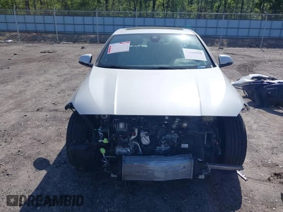 ✅ 2022 BMW 2 Series 228i • VIN: WBA53AK07N7K22207 • Lot: 41983008. Wystawiony na IAAI z przebiegiem 58 436 mil. Bezpłatny archiwum sprzedaży aukcyjnych z USA i szczegółowy raport historii pojazdu na DreamBid. Zdjęcie 13.