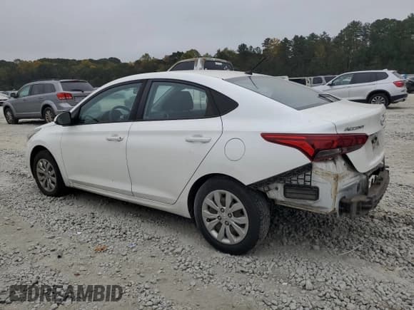 ✅ 2018 Hyundai Accent SEL • VIN: 3KPC24A31JE025957 • Лот: 79005874. Опубликован ранее на Copart с пробегом 92 027 миль. Бесплатный доступ к архиву аукционных продаж из США и подробный отчёт об истории автомобиля на DreamBid. Изображение 2.