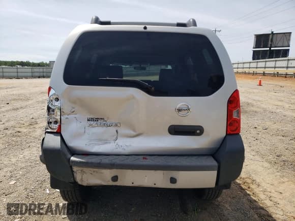 ✅ 2011 Nissan Xterra S • VIN: 5N1AN0NW2BC520068 • Lot: 54780375. Wystawiony na Copart z przebiegiem 89 669 mil. Bezpłatny archiwum sprzedaży aukcyjnych z USA i szczegółowy raport historii pojazdu na DreamBid. Zdjęcie 6.