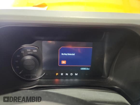 ✅ 2022 Ford Bronco • VIN: 1FMDE5BH0NLB63431 • Lot: 93017385. Listed on Copart with 43,083 mi. Free auction sales archive from the USA and detailed vehicle history report at DreamBid. Image 9.