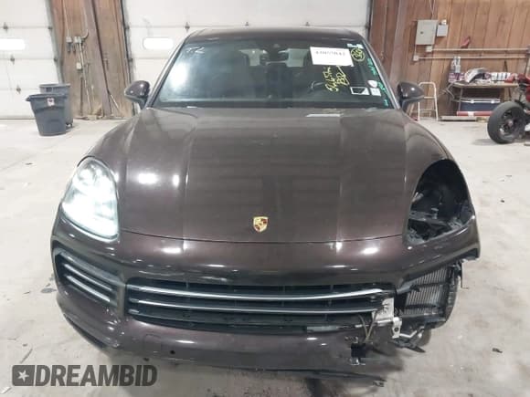 ✅ 2020 Porsche Cayenne • VIN: WP1AA2AYXLDA08247 • Lot: 42055042. Listed on IAAI with 56,657 mi. Free auction sales archive from the USA and detailed vehicle history report at DreamBid. Image 12.
