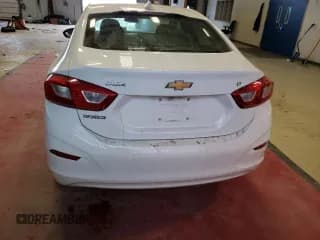 ✅ 2018 Chevrolet Cruze LT • VIN: 1G1BE5SMXJ7236096 • Lot: 69760892. Wystawiony na Copart z przebiegiem Nie podano. Bezpłatny archiwum sprzedaży aukcyjnych z USA i szczegółowy raport historii pojazdu na DreamBid. Zdjęcie 6.