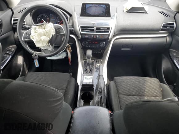 ✅ 2020 Mitsubishi Eclipse Cross LE • VIN: JA4AT4AA3LZ003043 • Лот: 60231175. Опубликован ранее на Copart с пробегом 91 452 миль. Бесплатный доступ к архиву аукционных продаж из США и подробный отчёт об истории автомобиля на DreamBid. Изображение 8.