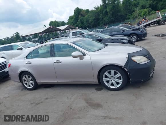 2007 Lexus ES 330 with VIN JTHBJ46G472015521, listed as a IAAI auction lot 42855733 with 137,437 mi miles and . Bid and sale history available at DreamBid. Image 13.