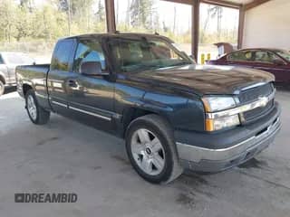 2005 Chevrolet Silverado 1500 LS z VIN 2GCEC19T851358412, wystawiony jako IAAI lot #43306552 z przebiegiem 288 244 mil mil oraz . Historia ofert i sprzedaży dostępna na DreamBid. Obrazek 1.