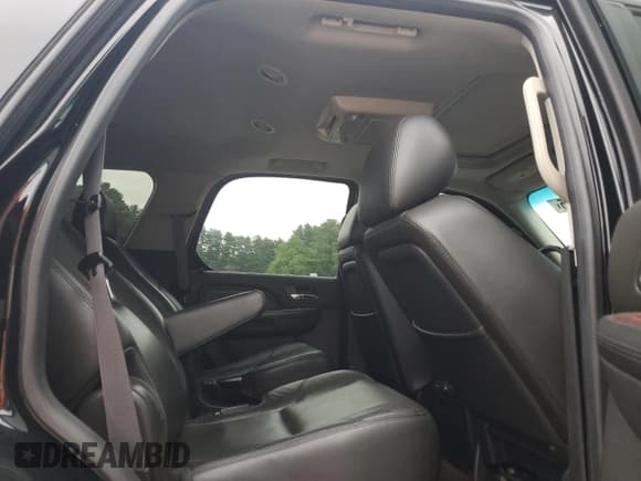 ✅ 2014 Cadillac Escalade Premium • VIN: 1GYS4CEF0ER236012 • Lot: 61362595. Listed on Copart with 143,809 mi. Free auction sales archive from the USA and detailed vehicle history report at DreamBid. Image 11.