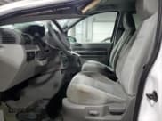 ✅ 2005 Ford Freestar SE • VIN: 2FMZA51665BA71516 • Лот: 62507965. Опубликован ранее на Copart с пробегом 44 167 миль. Бесплатный доступ к архиву аукционных продаж из США и подробный отчёт об истории автомобиля на DreamBid. Изображение 7.