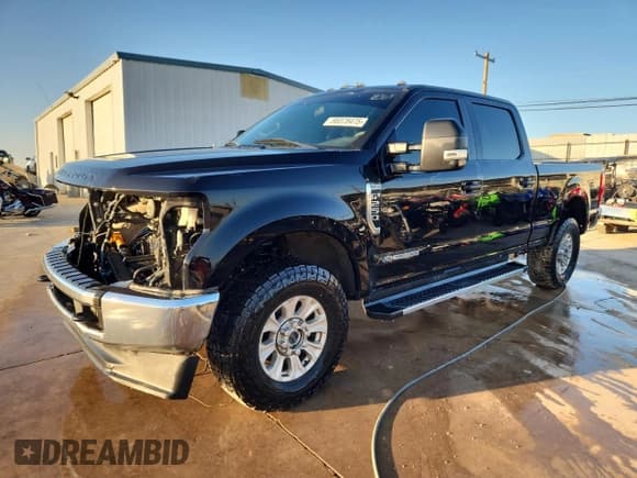 ✅ 2020 Ford F-250 XL • VIN: 1FT7W2BT4LED76613 • Lot: 86078475. Listed on Copart with 200,483 mi. Free auction sales archive from the USA and detailed vehicle history report at DreamBid. Image 1.