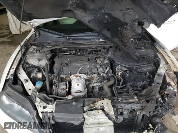 ✅ 2015 Honda Accord EX-L • VIN: 1HGCT1B82FA000714 • Lot: 90686855. Listed on Copart with Not provided. Free auction sales archive from the USA and detailed vehicle history report at DreamBid. Image 11.