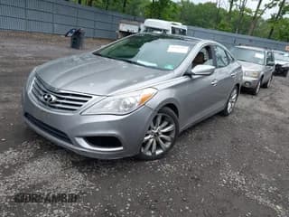 ✅ 2013 Hyundai Azera • VIN: KMHFH4JG7DA229860 • Лот: 42391312. Опубликован ранее на IAAI с пробегом 151 503 миль. Бесплатный доступ к архиву аукционных продаж из США и подробный отчёт об истории автомобиля на DreamBid. Изображение 2.