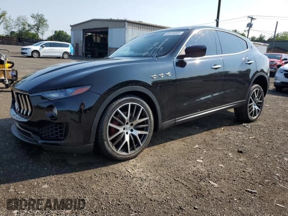 ✅ 2018 Maserati Levante • VIN: ZN661XUA2JX268896 • Лот: 65416665. Опубликован ранее на Copart с пробегом 63 809 миль. Бесплатный доступ к архиву аукционных продаж из США и подробный отчёт об истории автомобиля на DreamBid. Изображение 1.