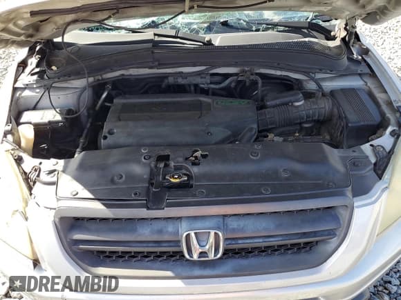 ✅ 2004 Honda Pilot EX • VIN: 2HKYF18494H548358 • Lot: 89662555. Listed on Copart with Not provided. Free auction sales archive from the USA and detailed vehicle history report at DreamBid. Image 12.