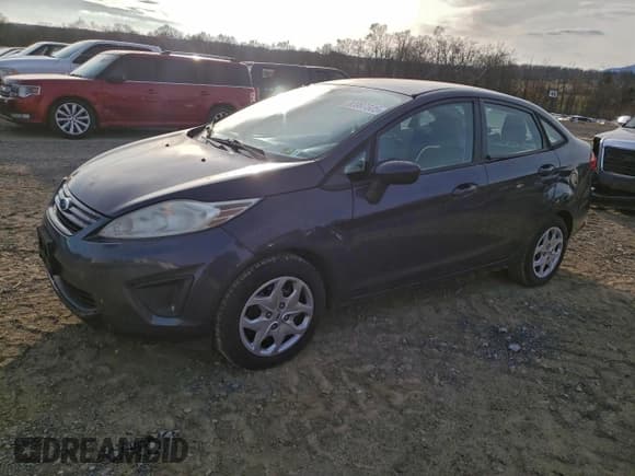 ✅ 2013 Ford Fiesta S • VIN: 3FADP4AJ9DM199117 • Lot: 93997505. Listed on Copart with 81,333 mi. Free auction sales archive from the USA and detailed vehicle history report at DreamBid. Image 1.