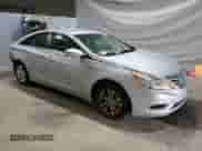 2011 Hyundai Sonata GLS with VIN 5NPEB4AC3BH005747, listed as a Copart auction lot 80193815 with 98,222 mi miles and Salvage title. Bid and sale history available at DreamBid. Image 4.