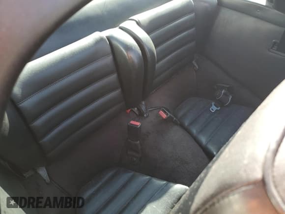 ✅ 1986 Porsche 911 • VIN: WP0EB0917GS161455 • Lot: 74672764. Wystawiony na Copart z przebiegiem 80 076 mil. Bezpłatny archiwum sprzedaży aukcyjnych z USA i szczegółowy raport historii pojazdu na DreamBid. Zdjęcie 10.